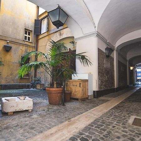 Triton Place Rome Extérieur photo
