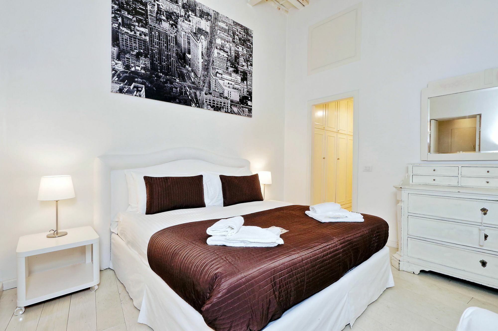 Triton Place Rome Extérieur photo